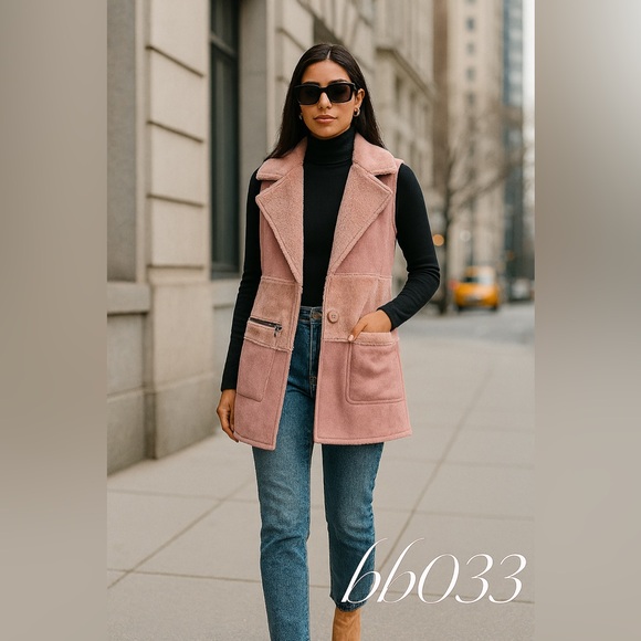 Sharon Young Jackets & Blazers - Sharon Young Dusty Pink Faux Suede Vest w/ Faux Fur Trim— Size S